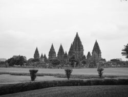 Candi Prambanan Akan Direstorasi Lewat Kerja Sama Indonesia dan India